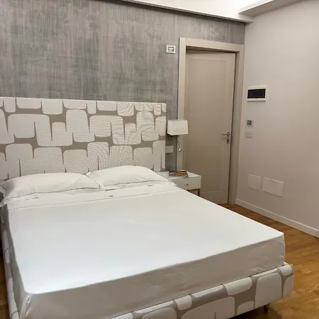 Boutique * Noto
