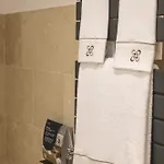 Boutique Ното